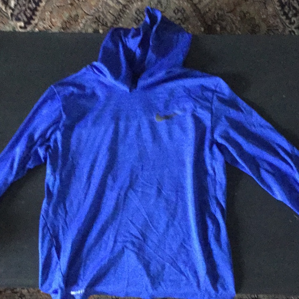 Nike dryfit hooded long sleeve tee
